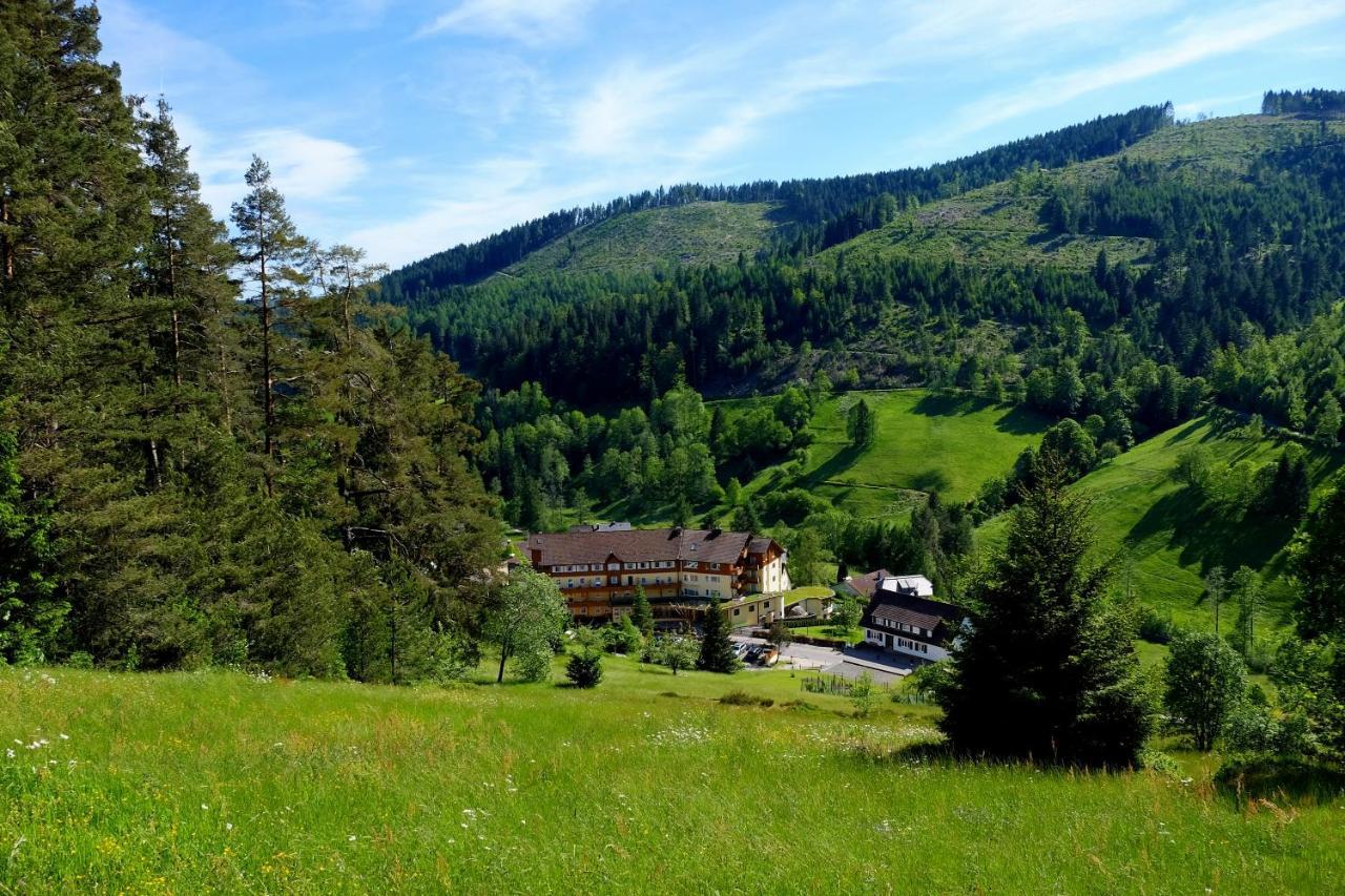 Wellnesshotel Tanne Baiersbronn Exterior foto